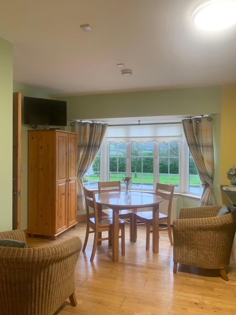 Kate'S Rest Bed & Breakfast Kilkenny Exterior photo